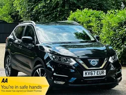 Black Used 2017 Nissan Qashqai N-Connecta SUV | £12,290 (Good price)