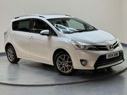 White Used 2014 Toyota Verso MPV | £5,495 (Fair price)
