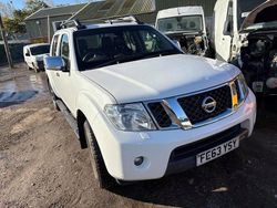 White Used 2013 Nissan Navara Tekna Pickup | £4,495 (Fair price)
