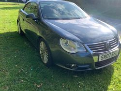 Grey Used 2007 VW Eos Sportline Cabriolet | £1,200 (Super price)