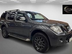 Grey Used 2011 Nissan Pathfinder Tekna SUV | £5,350 (Fair price)