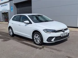 White Used 2022 VW Polo Style Hatchback | £16,495 (Fair price)
