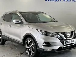 Used 2017 Nissan Qashqai Tekna SUV | £11,700 (Fair price)