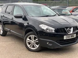 Black Used 2011 Nissan Qashqai +2 Acenta SUV | £2,999 (Fair price)