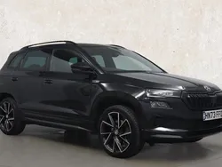 Used 2025 Skoda Karoq SportLine SUV | £27,681 (Fair price)