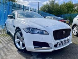 White Used 2015 Jaguar XF Portfolio Sedan | £7,995 (Fair price)
