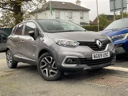 Grey black Used 2019 Renault Captur Iconic SUV | £10,200 (Fair price)
