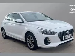 White Used 2017 Hyundai i30 SE Hatchback | £8,523 (Fair price)