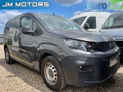 Grey Used 2020 Peugeot Partner S MPV | £9,588 (Fair price)