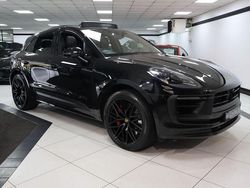Black Used 2021 Porsche Macan SUV | £62,949 (A bit pricey)