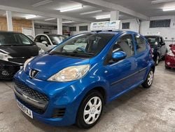 Blue Used 2009 Peugeot 107 Hatchback | £3,795 (Fair price)