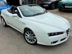 White Used 2009 Alfa Romeo Spider Cabriolet | £11,750
