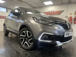 Grey Used 2018 Renault Captur Dynamique SUV | £8,300 (Fair price)