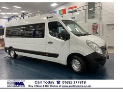White Used 2017 Renault Master Van | £9,460 (Good price)