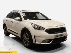 White Used 2017 Kia Niro 2 SUV | £13,750 (Fair price)