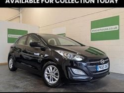 Black Used 2015 Hyundai i30 SE Hatchback | £5,995 (Fair price)