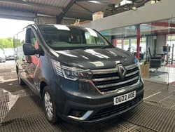 Grey Used 2022 Renault Trafic Van | £18,995 (Expensive)