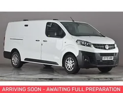 White Used 2020 Vauxhall Vivaro Van | £10,950 (Fair price)