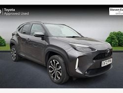 Used 2025 Toyota Yaris Hybrid Design Estate | £20,294 (Good price)