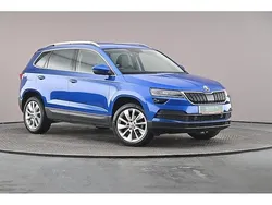 Race blue metallic Used 2022 Skoda Karoq SE L SUV | £19,920 (Fair price)
