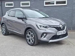 Grey Used 2022 Renault Captur Techno SUV | £16,498 (Fair price)