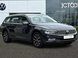 Grey Used 2022 VW Passat SEL Estate | £16,449 (Fair price)