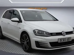 White Used 2015 VW Golf VII GTD Hatchback | £10,850 (Fair price)
