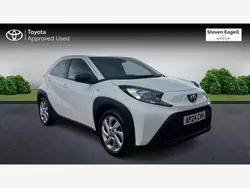 White Used 2024 Toyota Aygo PURE Hatchback | £12,624 (Fair price)