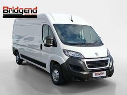 White Used 2023 Peugeot Boxer Premium Van | £17,699 (Fair price)