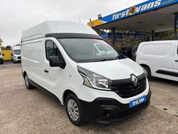 White Used 2016 Renault Trafic Business Van | £7,500 (Fair price)