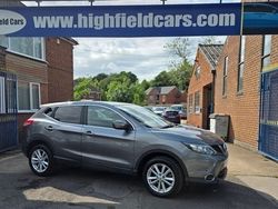 Grey Used 2014 Nissan Qashqai Acenta Premium SUV | £5,990 (Fair price)