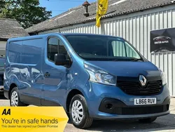 Blue Used 2016 Renault Trafic Business Van | £9,990 (Fair price)