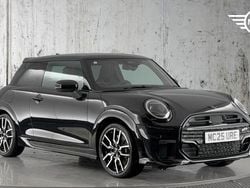 Black Used 2025 Mini Cooper S Hatch Hatchback | £30,499 (Expensive)