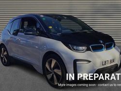 Capparis white with highlight bmw i blue Used 2021 BMW i3 Comfort Edition Hatchback | £13,157 (Fair price)