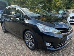 Black Used 2016 Toyota Verso Design MPV | £10,995 (Fair price)