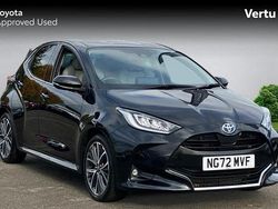 Black Used 2023 Toyota Yaris Hybrid Hatchback | £17,485 (Fair price)