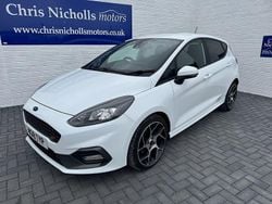 White Used 2018 Ford Fiesta ST Hatchback | £11,995 (Fair price)