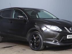 Black Used 2015 Nissan Qashqai N-TEC SUV | £8,390 (Fair price)