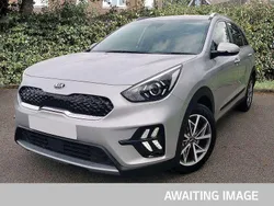 Silver Used 2019 Kia Niro 3 SUV | £16,995 (Fair price)
