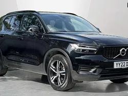 Black Used 2022 Volvo XC40 R-Design SUV | £28,720 (Fair price)
