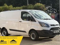 White Used 2017 Ford Transit Custom Van | £6,490 (Fair price)