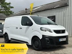 White Used 2018 Peugeot Expert S Van | £8,990 (Fair price)