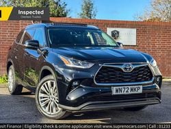 Black Used 2022 Toyota Highlander SUV | £39,499