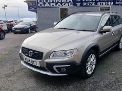 Gold Used 2014 Volvo XC70 SE Lux SUV | £15,995 (A bit pricey)