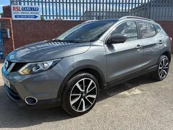 Grey Used 2015 Nissan Qashqai Tekna SUV | £5,995 (Fair price)
