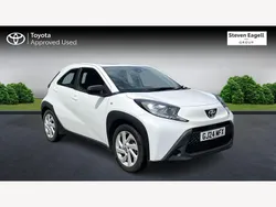 White Used 2024 Toyota Aygo PURE Hatchback | £12,613 (Fair price)