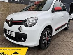 White Used 2015 Renault Twingo Dynamique Hatchback | £4,595 (Fair price)