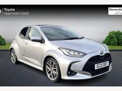 Used 2025 Toyota Yaris Hybrid Hatchback | £18,295 (Good price)