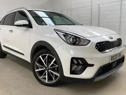 White Used 2020 Kia Niro 3 SUV | £15,599 (Good price)