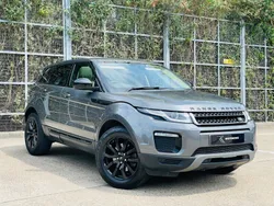 Grey Used 2018 Land Rover Range Rover evoque SE Estate | £14,500 (Good price)